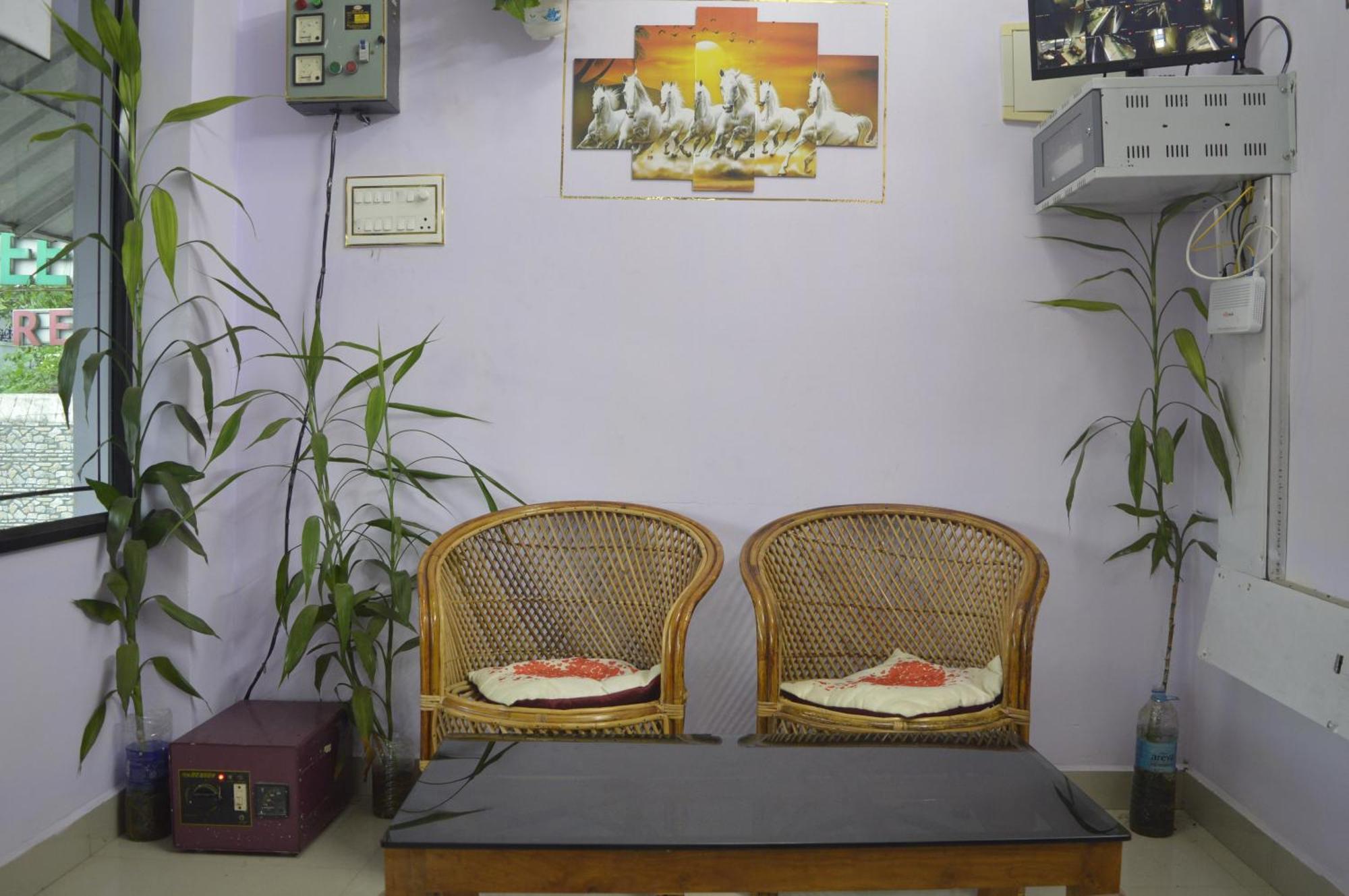 Green Castle Residency Nedumkandam Exterior photo